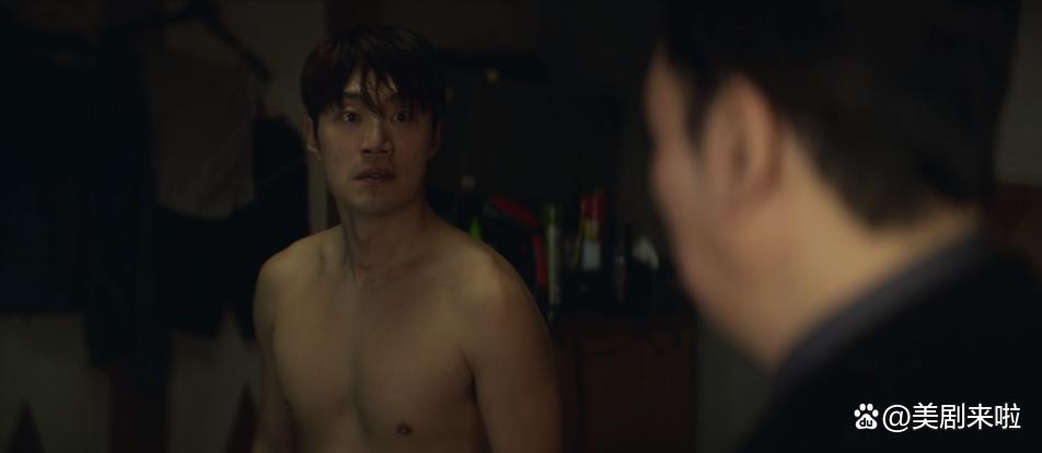 一口气刷完6集,Netflix又一部爽剧爆了