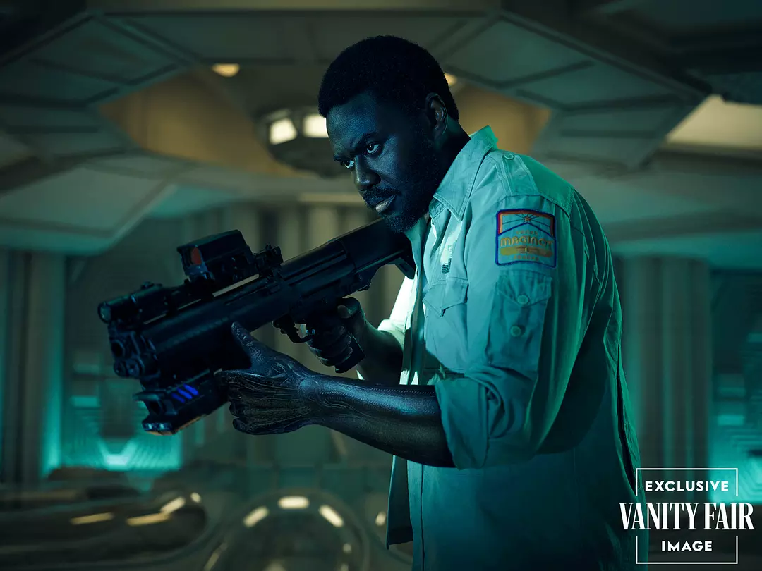 第一集就上尺度，这部最新科幻剧又杀疯了