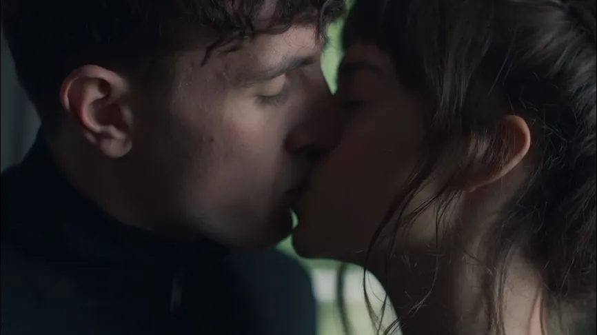 冲着颜值和肉体，也要看完这3部尺度美剧